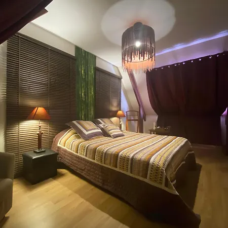 B&B Le Pont De Benneville 3*