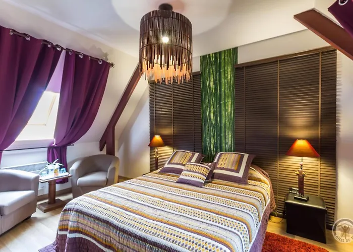 Le Pont De Benneville Cahagnes